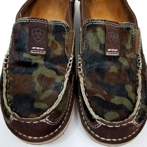 Ariat Cruzer Camo Brown Leather Slip on Loafers Womans size 8.5 B Style 10019898